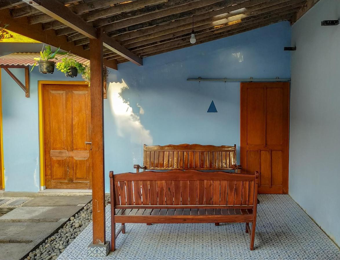 Genthong Homestay 马格朗 外观 照片