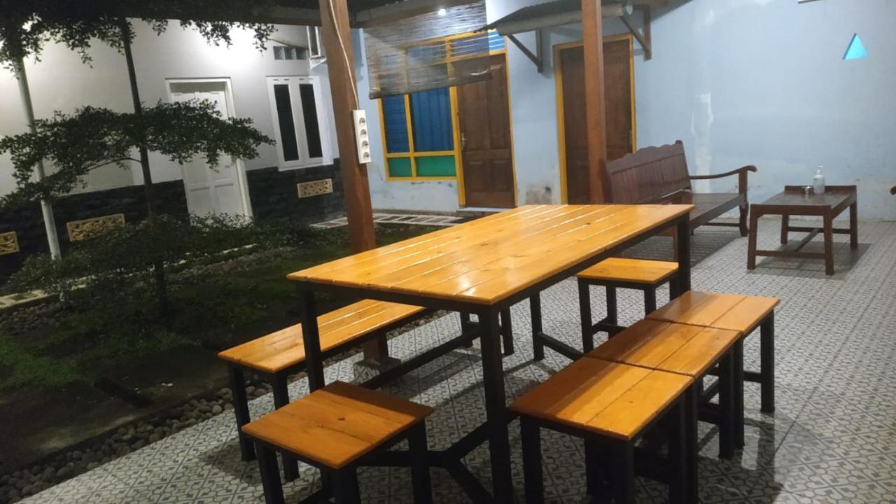 Genthong Homestay 马格朗 外观 照片