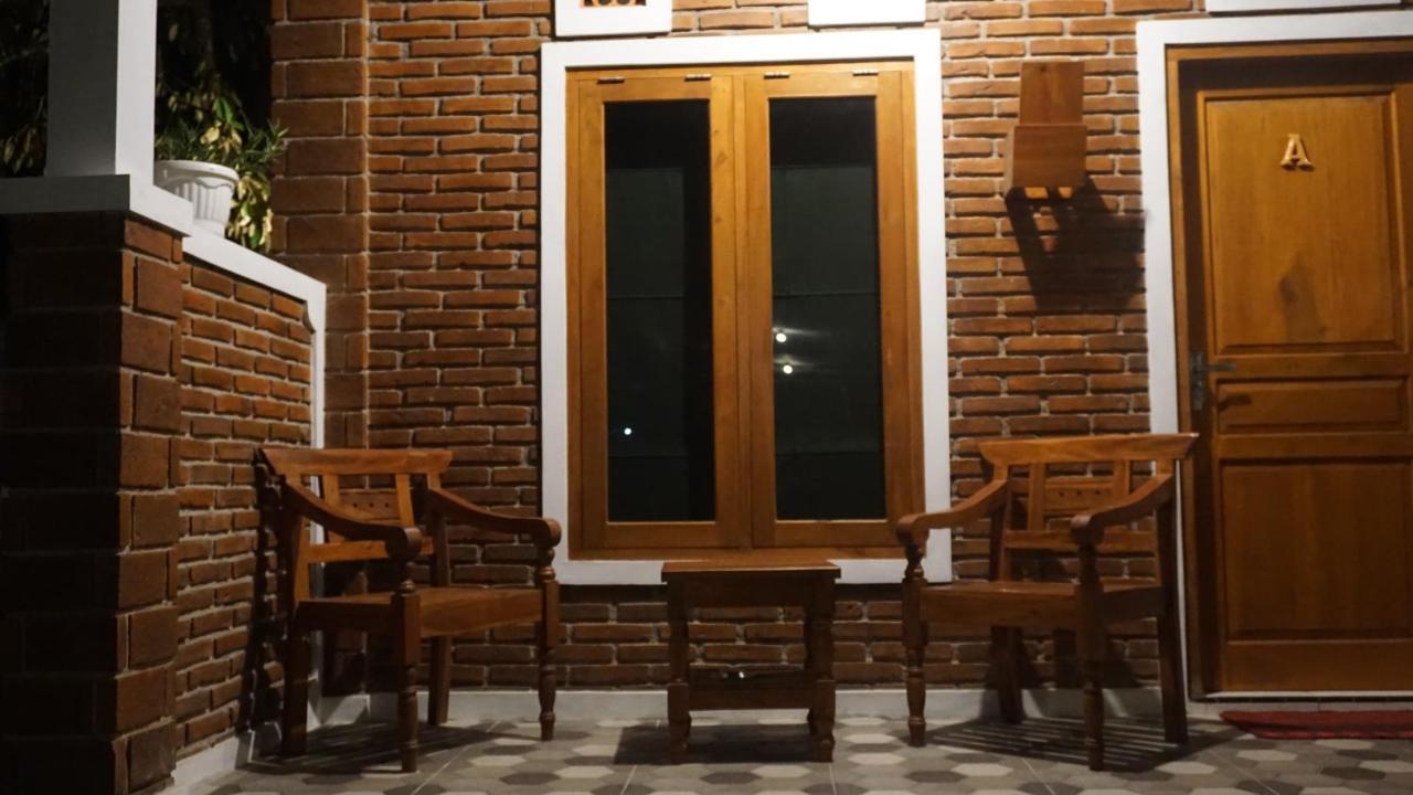 Genthong Homestay 马格朗 外观 照片