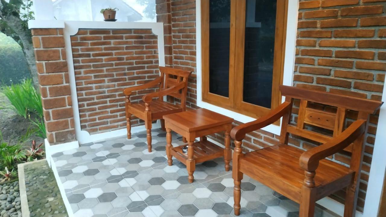 Genthong Homestay 马格朗 外观 照片
