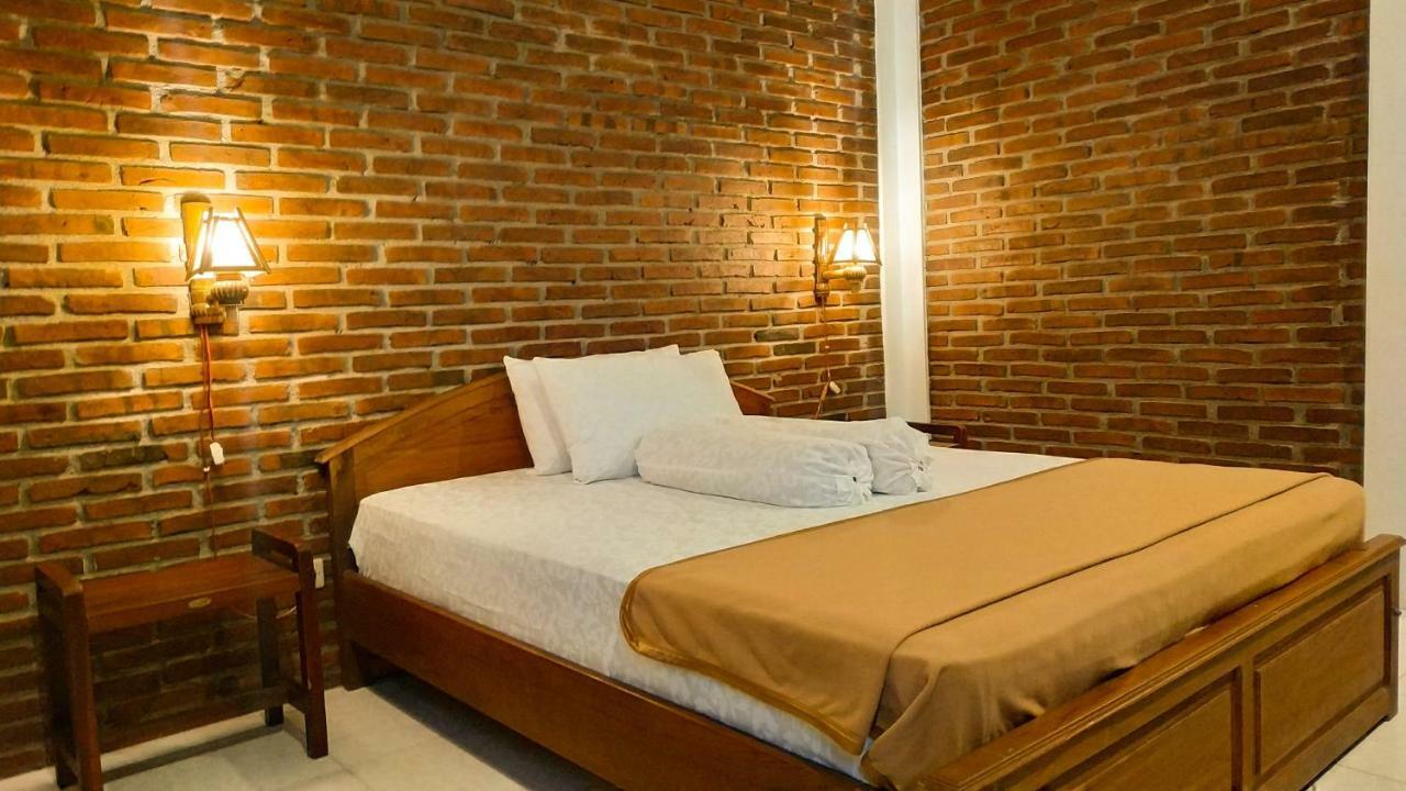 Genthong Homestay 马格朗 外观 照片