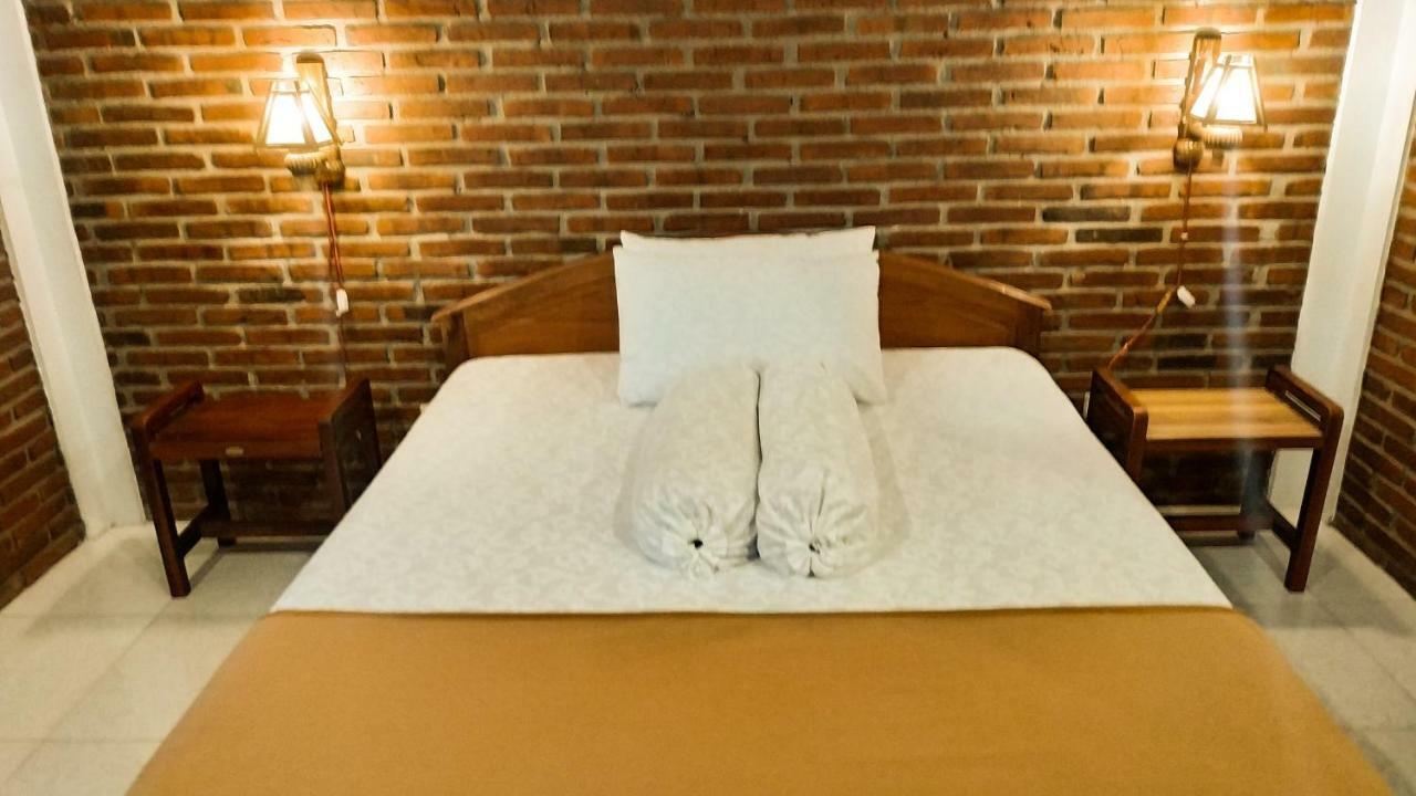 Genthong Homestay 马格朗 外观 照片