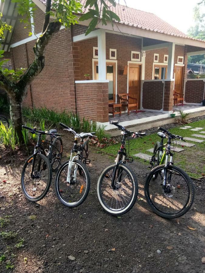 Genthong Homestay 马格朗 外观 照片