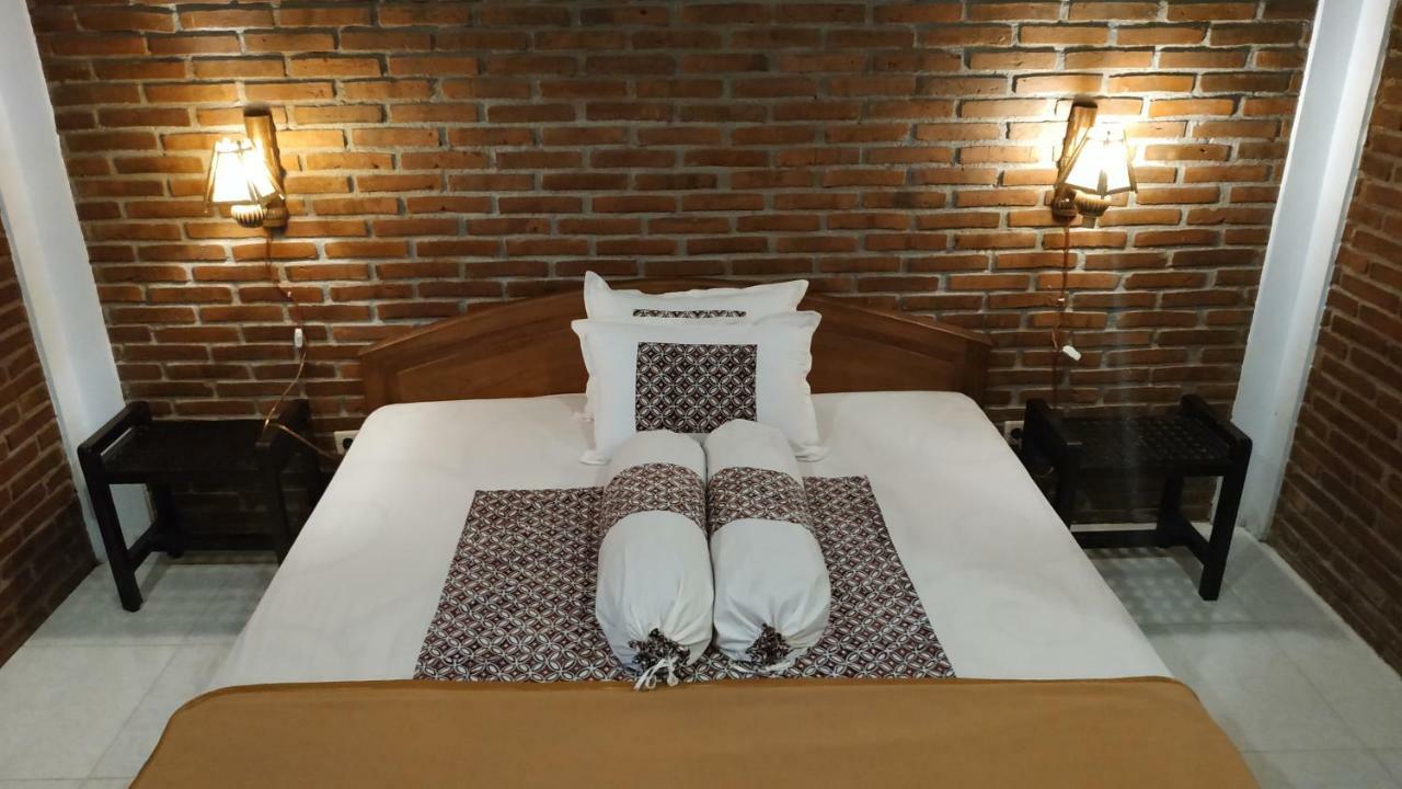 Genthong Homestay 马格朗 外观 照片